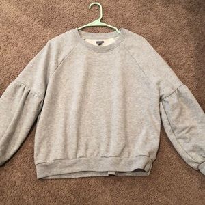 Aerie Gray Puffed Long Sleeve Crewneck